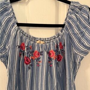 Hollister Blue Striped Top with Floral Embroidery medium spring/ summer